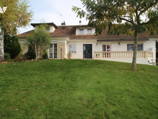 Maison 200 m²