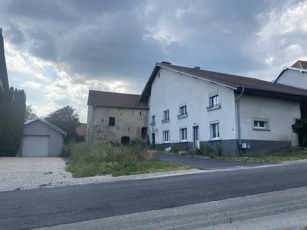 Maison de village secteur Sancey