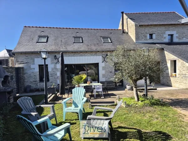 Maison de charme au coeur de Saint-Jean-des-Mauvrets