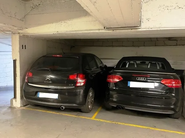 Parking/box