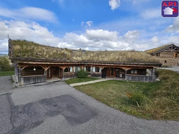 Maison 11 pièces 280 m²