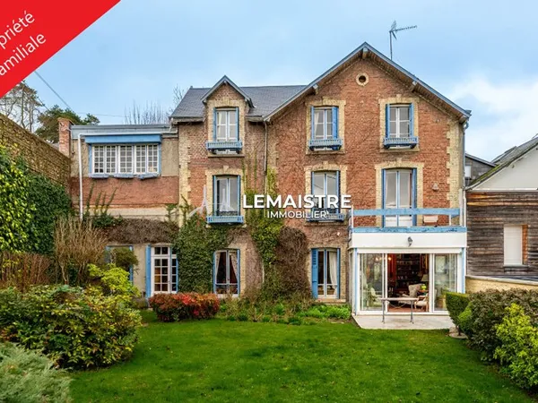 SAINTE ADRESSE Maison 7 pièce(s) 158 m2 4 CHAMBRES