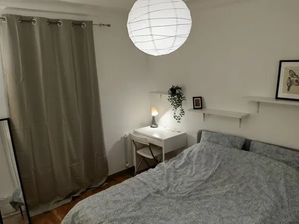 Chambre 3 pièces 43 m²