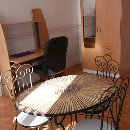Studio bien situé