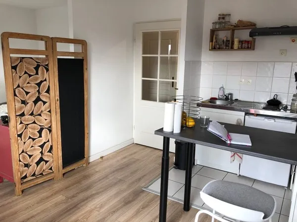 Studio meublé de 32 M2 avec balcon en Résidence Sécurisé a proximite centre ville