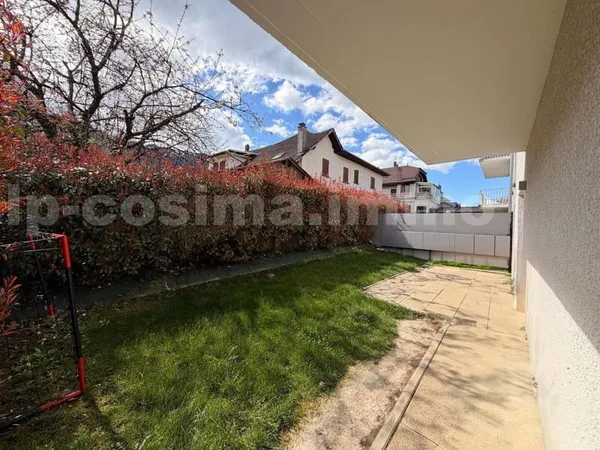 Appartement 4 pièces 77 m²