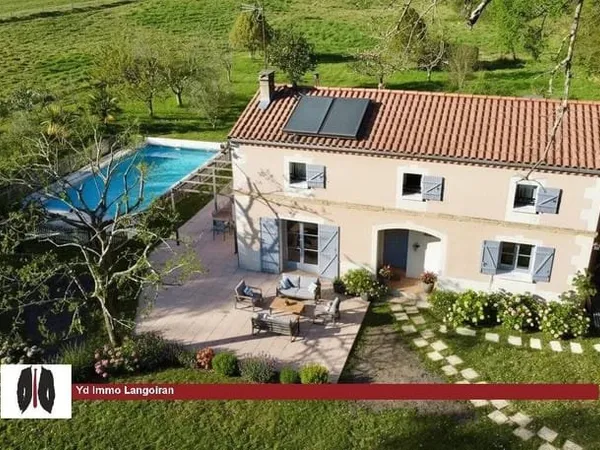 Villa 5 pièces 140 m²