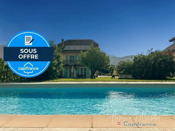 Saint-Jeoire-Prieuré - DOMAINE DE CARACTÈRE AVEC PISCINE ET DÉPENDANCES (73)