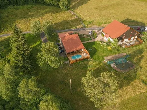 Maison 13 pièces 556 m²