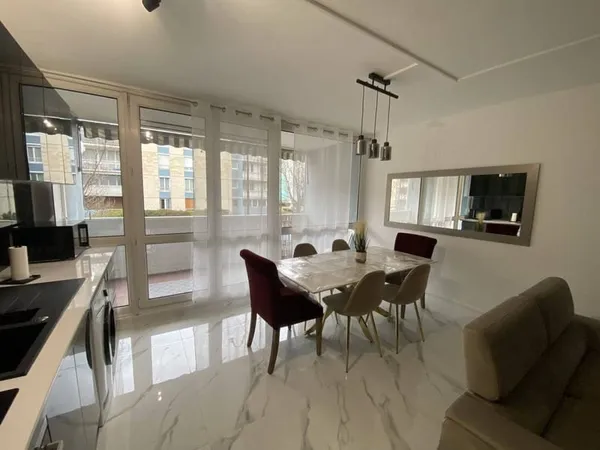 Appartement 6 pièces 110 m²