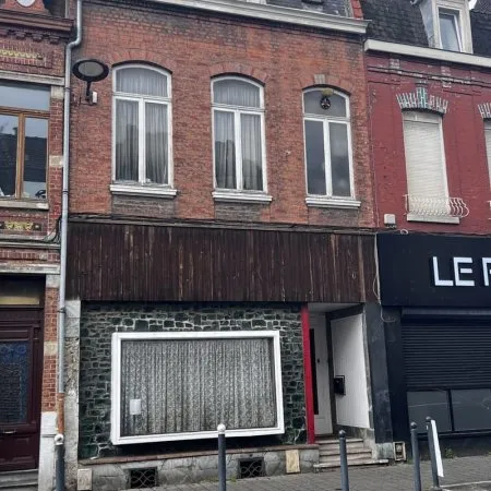 MAISON ET LOCAL COMMERCIAL - ROUBAIX
