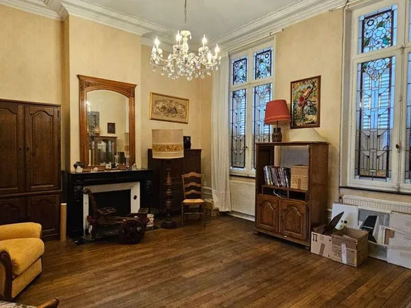 Maison 7 pièces 200 m²