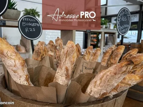 Local boulangerie 150 m²