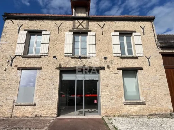 Local commercial Morigny Champigny 61.64 m2