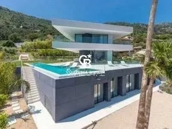 Maison de luxe 6 pièces 1515 m²