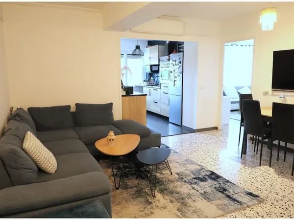 Appartement 4 pièces 80 m²