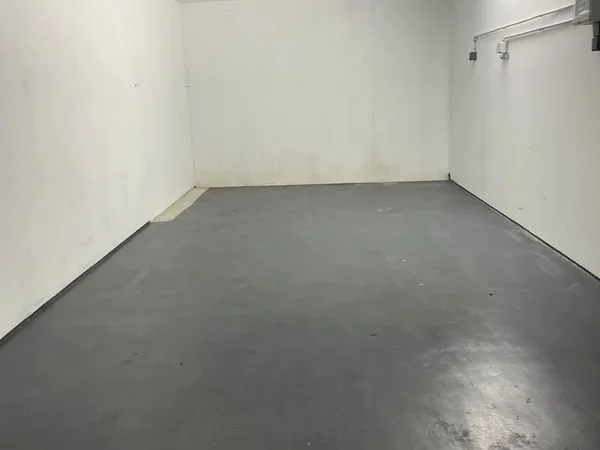 Garage à louer