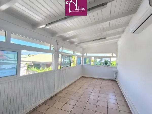 Bureaux 1 pièce 28 m²
