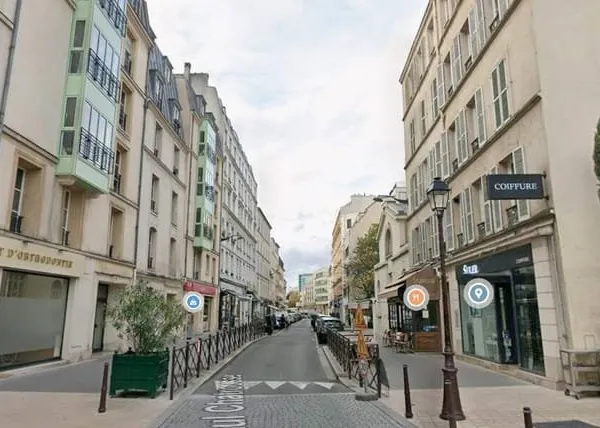 Boutique 2 pièces 70 m²