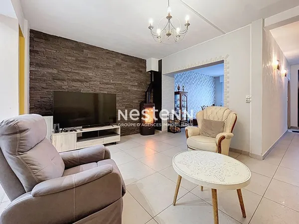 Maison de ville - 130m² - 4 chambres - jardin - 180.000€