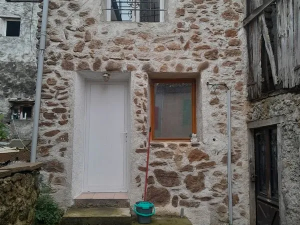 Vend maison de village