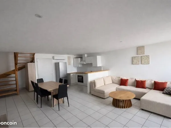 Maison T3 66 m² Terrasse parkings