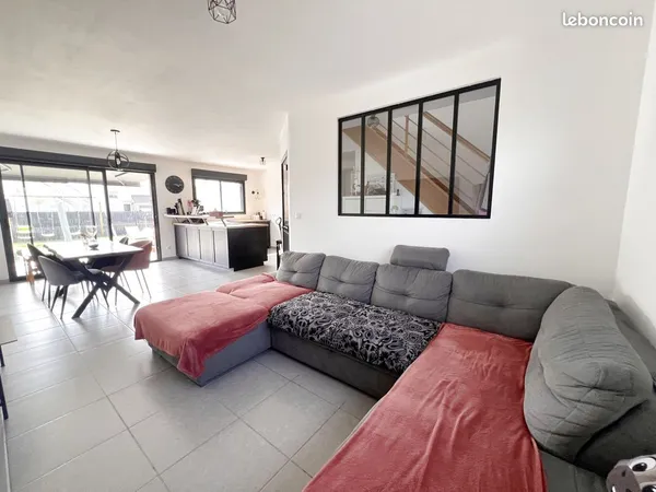 Maison 6 pièces 125 m²