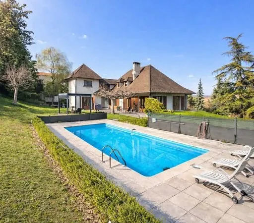 Maison de luxe 7 pièces 180 m²