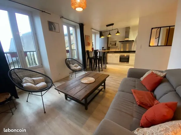 Appartement meublé à louer à l'année - Hyper centre d'Auray