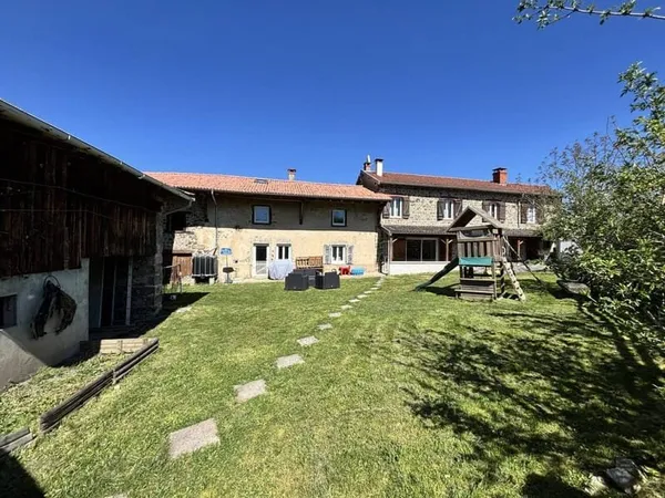 Maison 7 pièces 170 m²