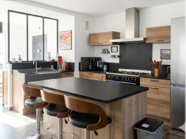 RARE - Grand T5 110 m² avec loggia sud, 4 chambres, parking & recharge électrique