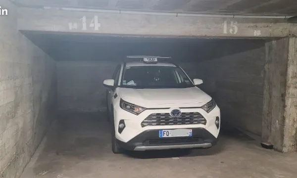 Double place parking sous sol RER Robinson