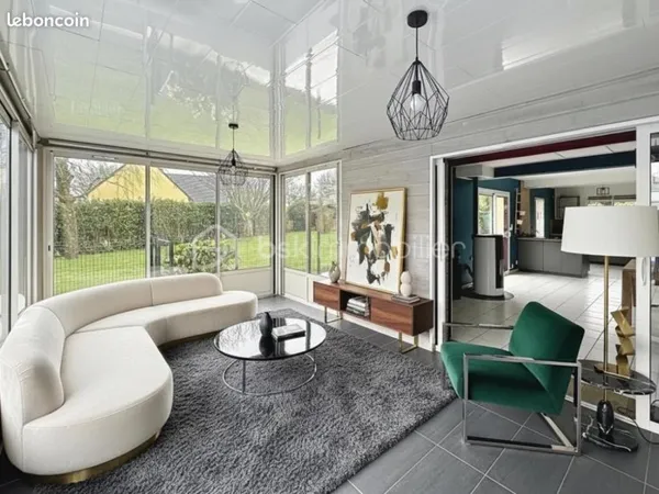 Maison 10 pièces 230 m²