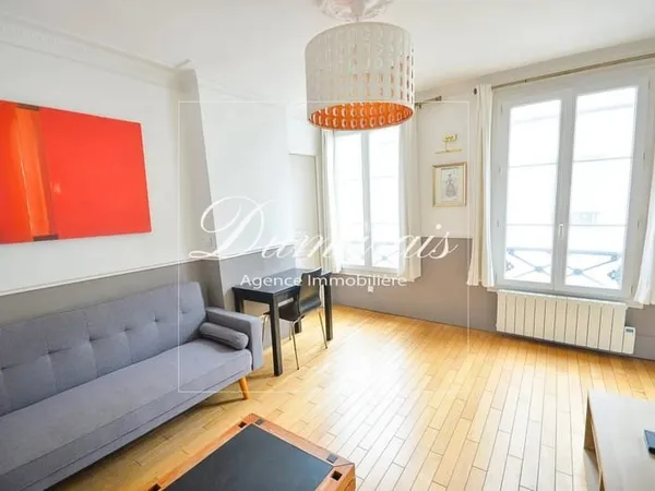 75004 Paris - 3 PIECES DE CHARME