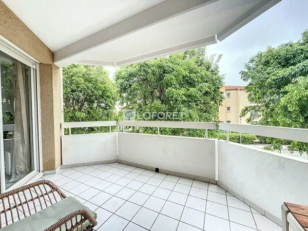Appartement Saint Esteve 51.7 m2 avec terrasse et stationnerment.