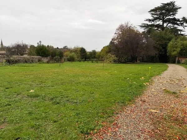 Terrain à bâtir à Langon (33210)
