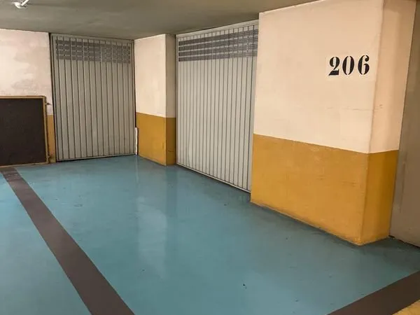 Location parking Trocadéro/Paris 16