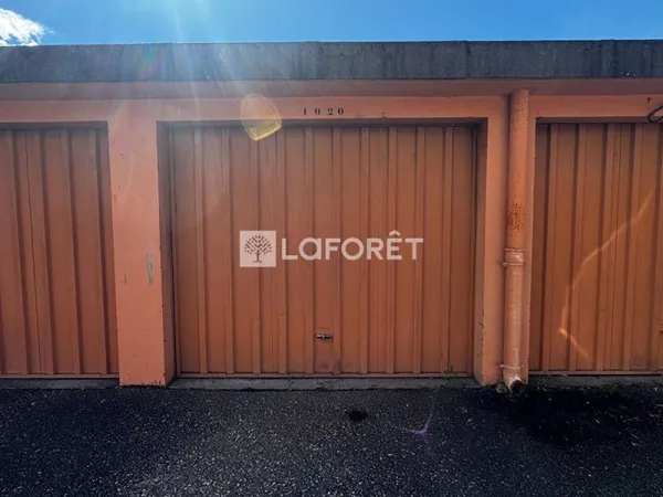 Parking / box Albertville 14 m2
