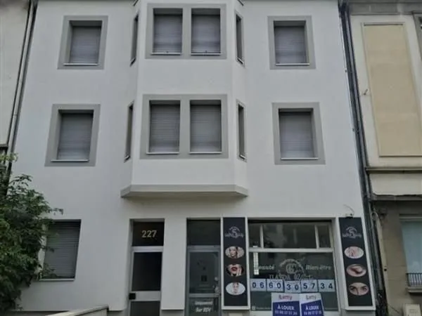 Local commercial 42 m²
