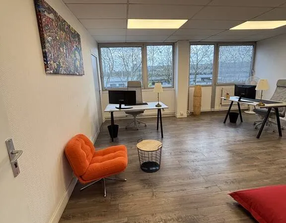 Bureaux/Locaux professionnels 22 m²