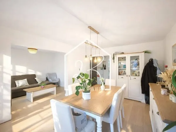 Appartement 4 pièces 80 m²