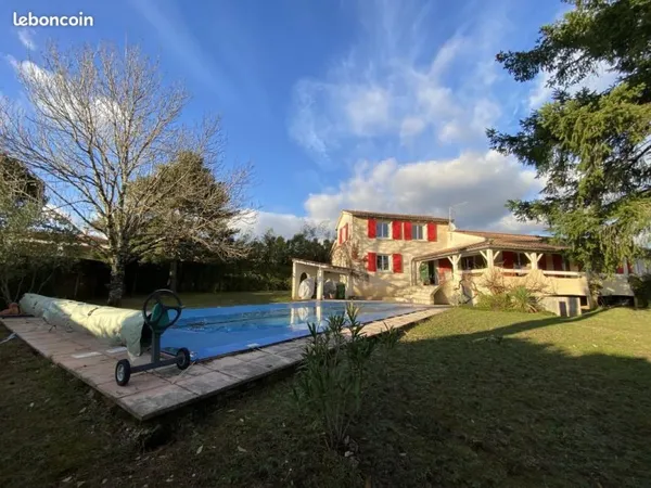 Villa 7 pièces 170 m²