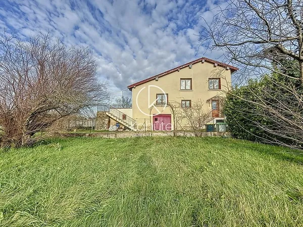 Maison Les Chères 6 pièce(s) 152 m2, 1183m2 de terrain non constructible, garage, cave et atelier, g