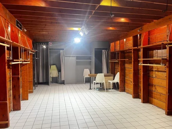 Local commercial 55 m²
