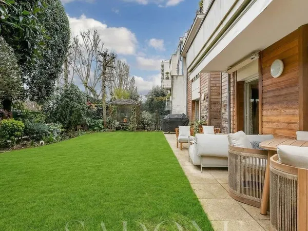 Appartement Neuilly Sur Seine 5 pièce(s) 165 m2