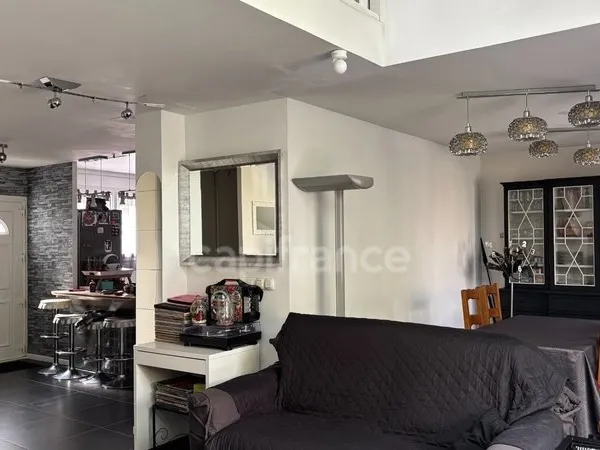 A vendre maison de 105 m² à Cergy - 3 chambres avec jardin au calme