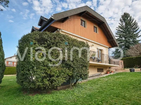 Maison 6 pièce(s) 165 m2
