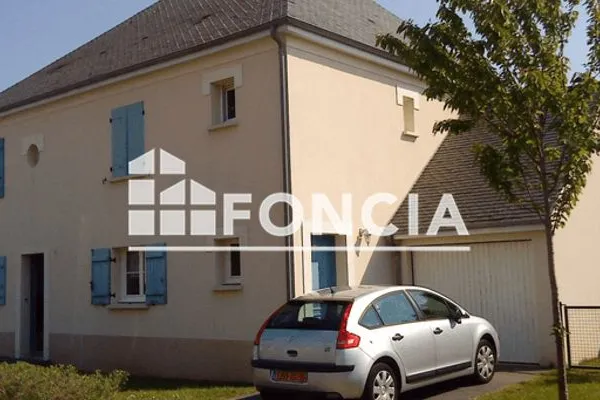 Maison Location Lorient 4p 81m² 913€