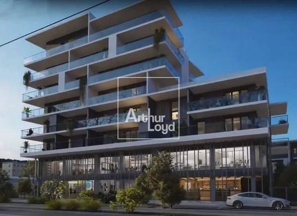 Local commercial 199 m²