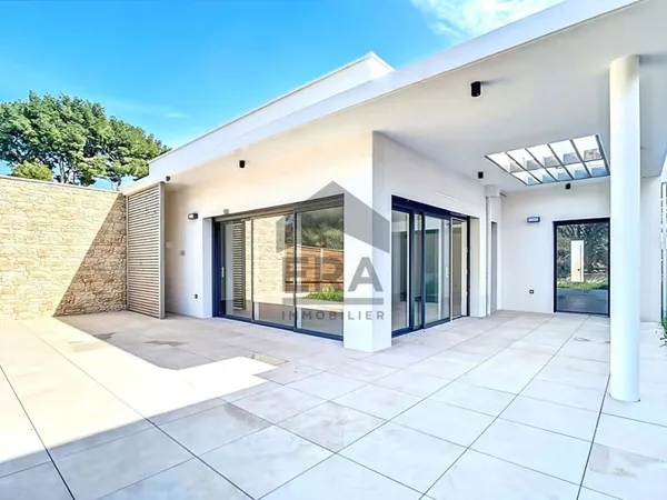 Maison/Villa 4 pièces 120 m²